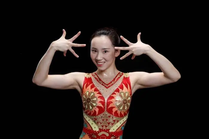 游泳冠军训练日常安排表_游泳日常冠军训练安排表图片_游泳冠军赛参赛标准
