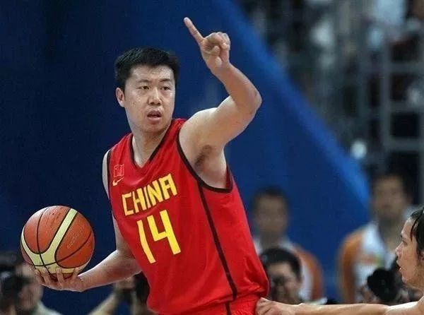 中国篮球队历史明星_篮球队明星历史中国有哪些_篮球队的明星