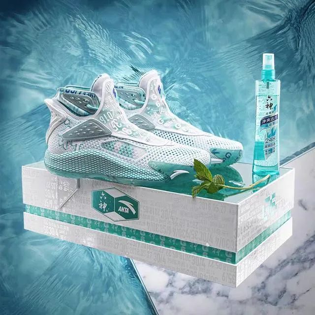 nike2033年足球视频_2005足球耐克杯冠军_1999-2000耐克杯冠军