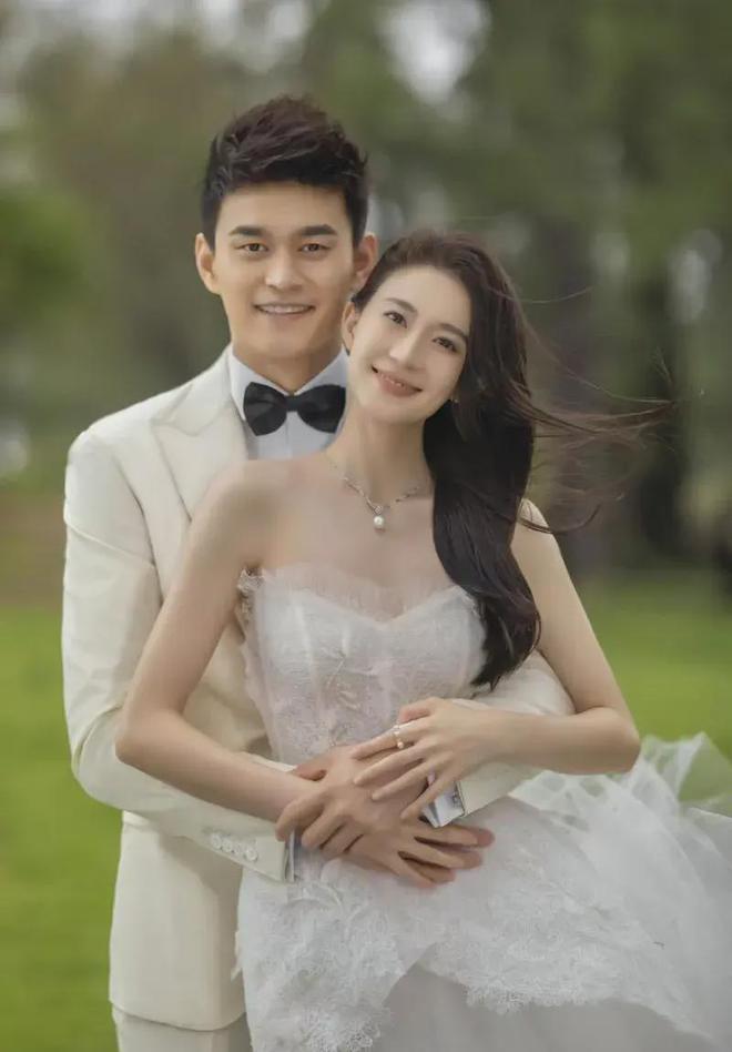 游泳比赛冠军_游泳赢队冠军是什么级别_游泳队赢了冠军是谁啊