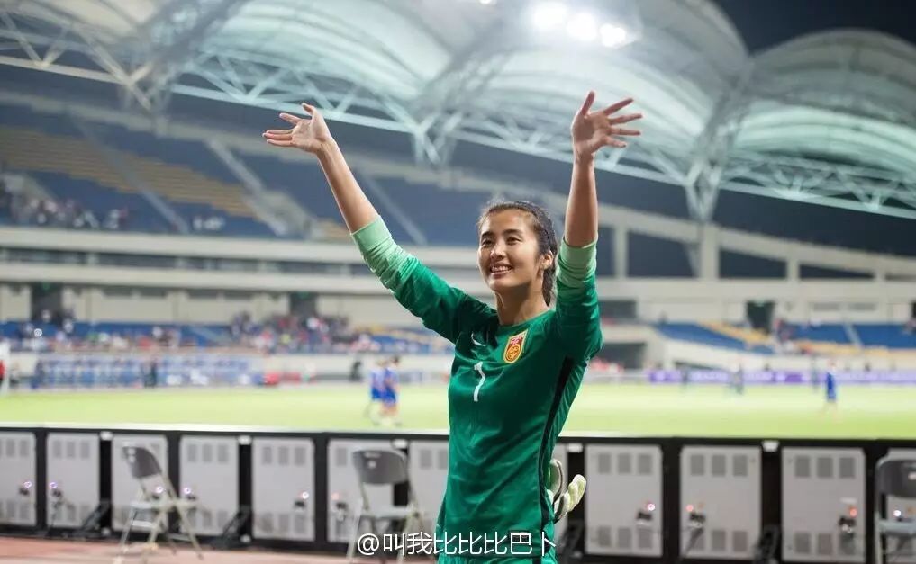 加拿大游泳麦克尼尔多高_加拿大游泳冠军麦克身高_加拿大游泳运动员麦克尼尔身高