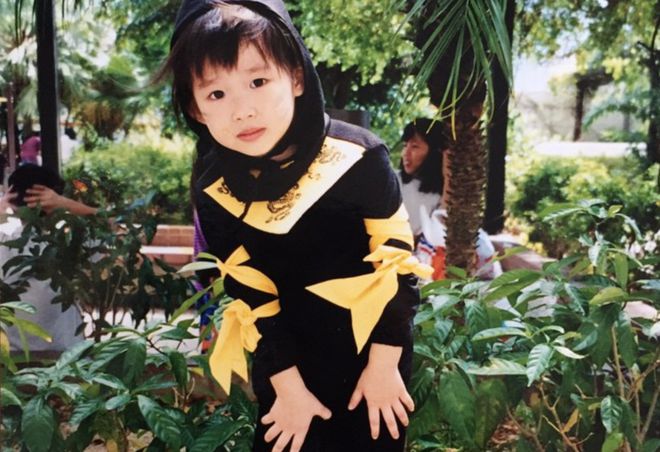 击剑少年儿童锦标赛女子重剑冠军_儿童击剑比赛u8年龄_青少年击剑锦标赛年龄组别