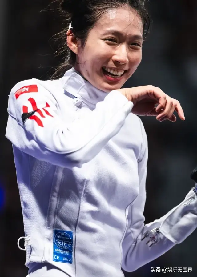 全国少年儿童击剑赛_少年击剑比赛_击剑少年儿童锦标赛女子重剑冠军